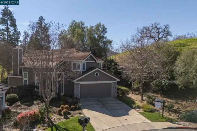 House For Sale in 200, Condor Way, Clayton, California