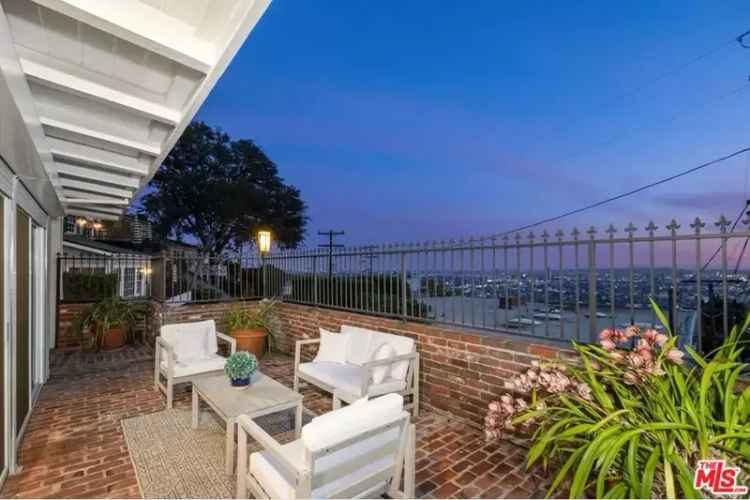 House For Sale in 8295, Hollywood Boulevard, Los Angeles, California