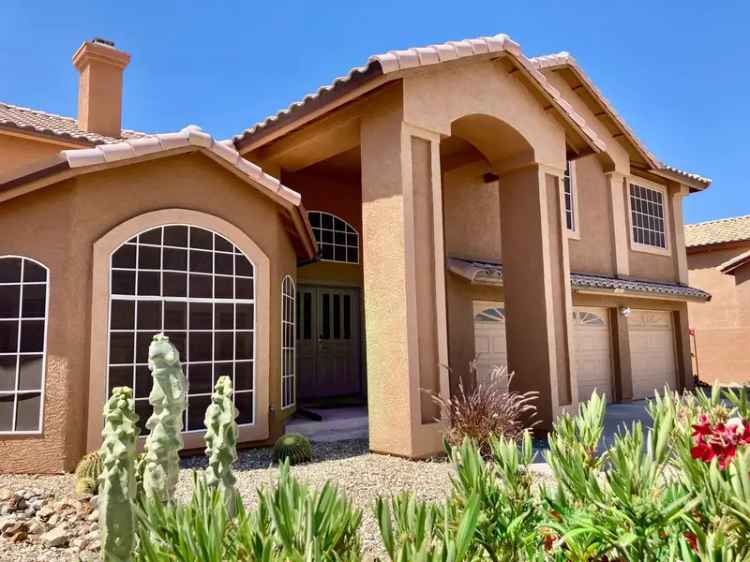 Elegant Home for Rent Near Mayo Clinic with Garden and Mountain Views