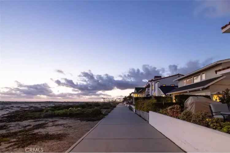 Rent Oceanfront Cottage in Newport Beach with Stunning Views