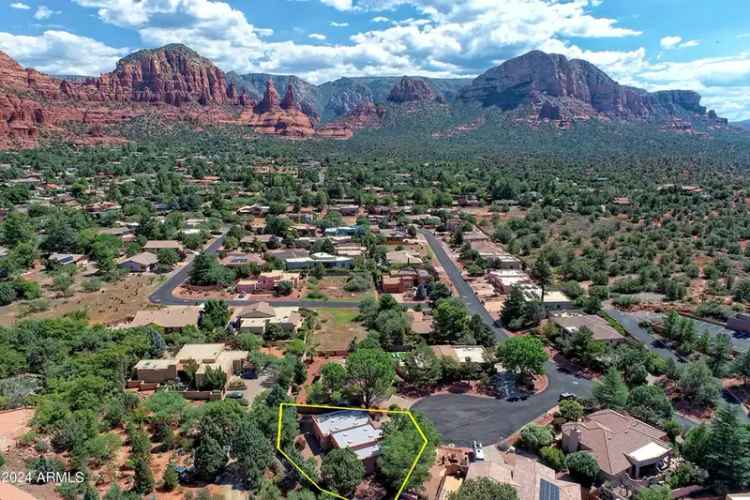 Buy Charming Getaway Home in Prime Sedona Location with Spacious Features