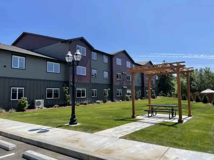 Rent Studio and 1 to 3 Bedroom Apartments in Marysville with Amenities