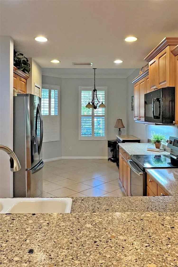 House For Sale in Bradenton, Florida