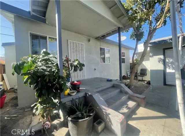 House For Sale in 5723, 2nd Avenue, Los Angeles, California