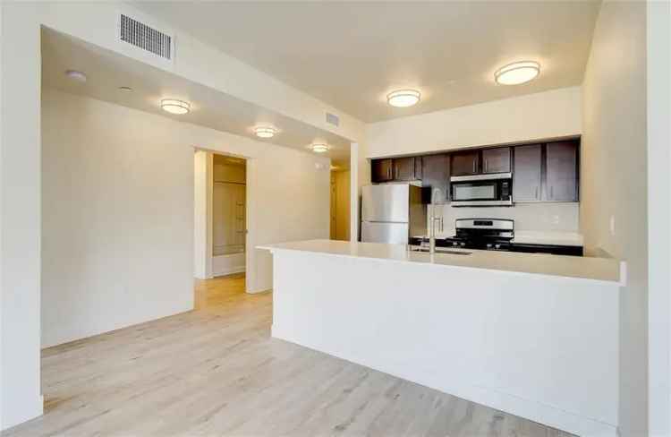 Rent Apartments in The Palms at Morada - Luxury Living in Northern California