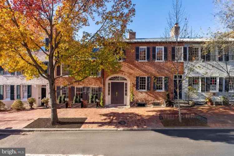 House For Sale in 1524, 33rd Street Northwest, Washington, District of Columbia