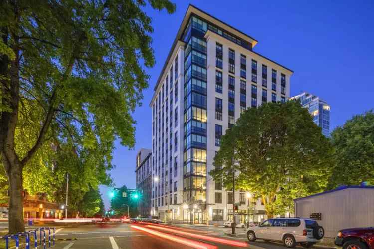 Rent Apartments in Downtown Portland with Stunning Rooftop Views