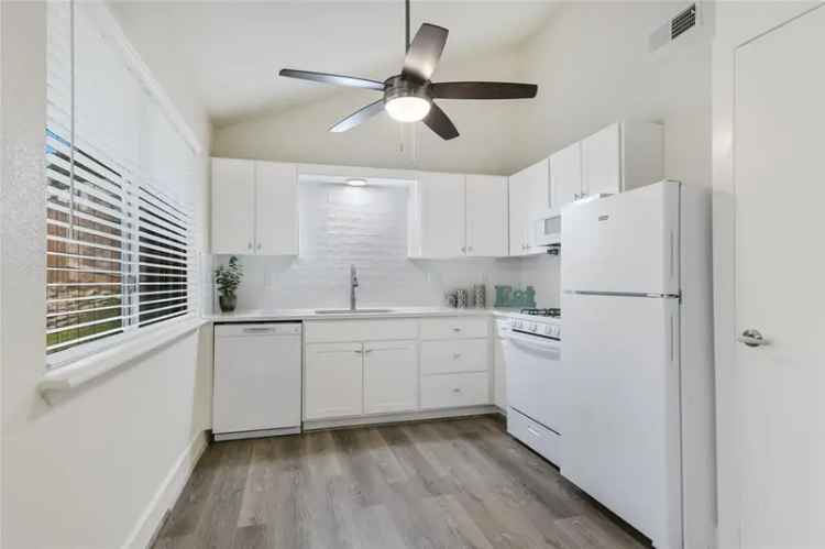 Investment Opportunity Rent House in Travis Heights with Renovated Unit