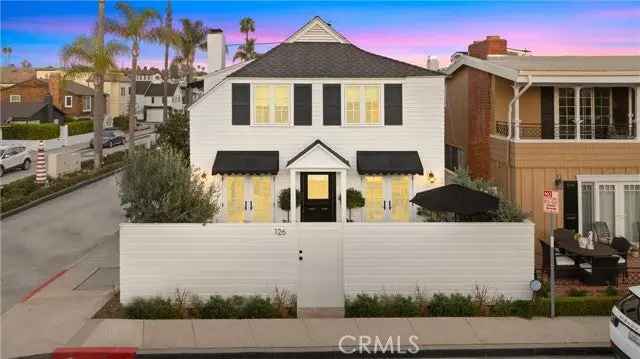 House For Sale in 126, Abalone Avenue, Newport Beach, California