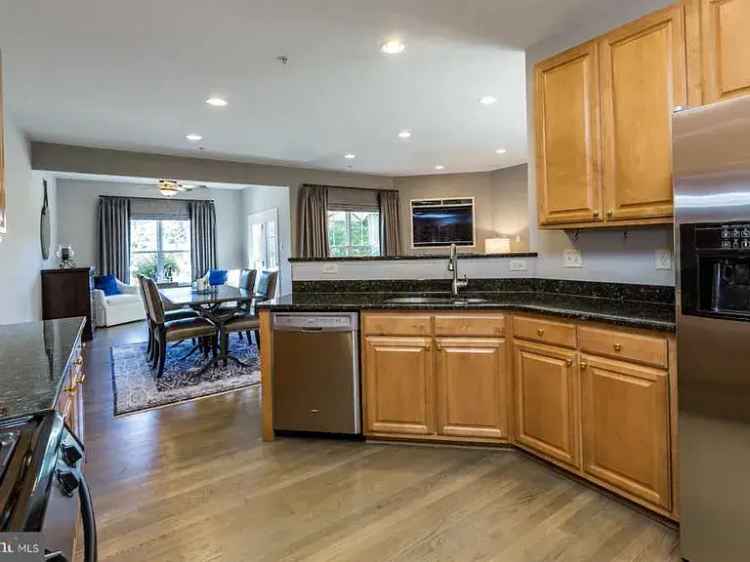 Rent Townhouse with Golf Course Views in Top School District