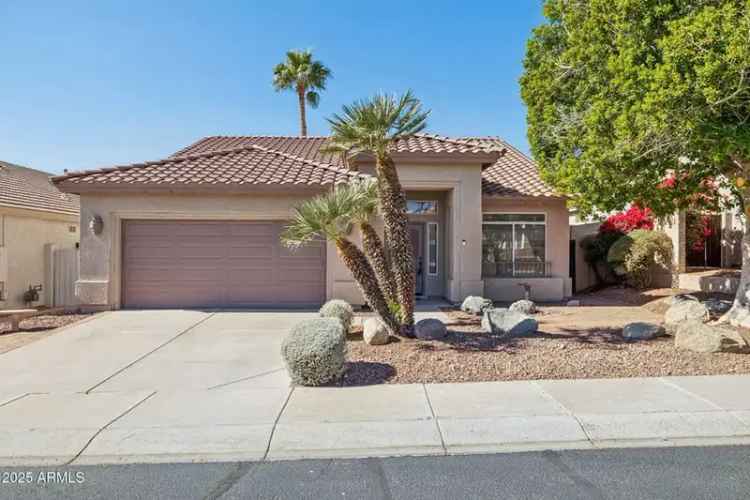 Single Level Home Buy with Golf Course and Mountain Views