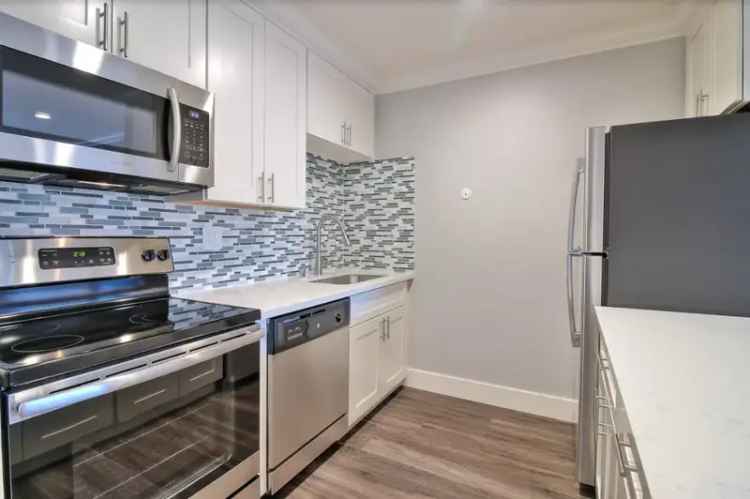 Rent Apartments in Redwood City with Luxury Features and Amenities