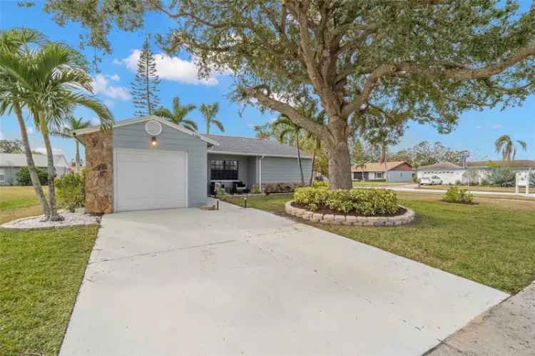 House For Sale in Clearwater, Florida