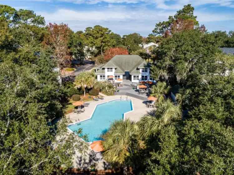 Rent Waterfront Apartments at The Watch on Shem Creek in Mount Pleasant