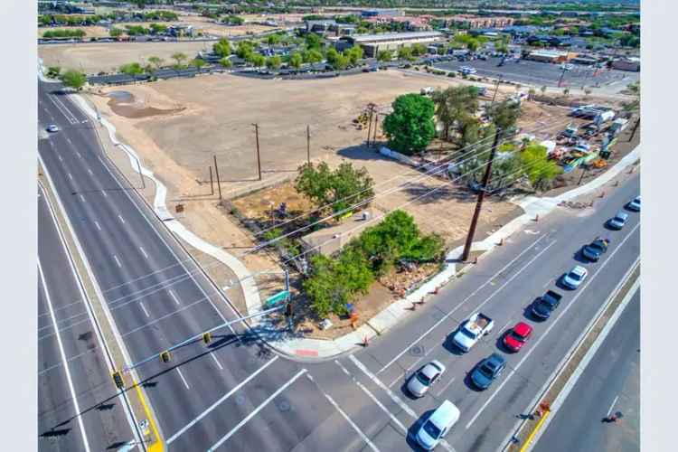 Investors Buy Residential Property in Queen Creek with Corner Lot Features