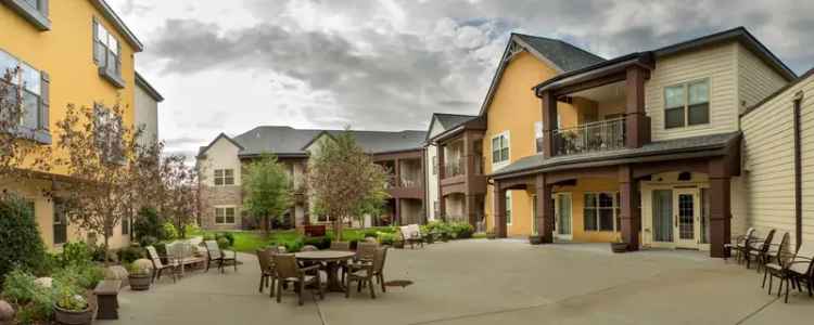 Rent Apartments in Kingsway Retirement Living with Modern Amenities