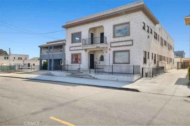 Own an 11 Unit Building in San Pedro with High Rent Potential