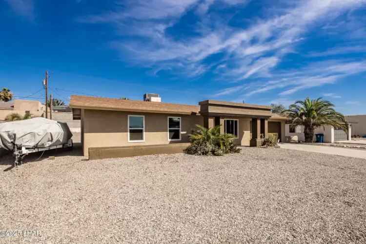 House For Sale in 1556, McCulloch Boulevard South, Lake Havasu City, Arizona