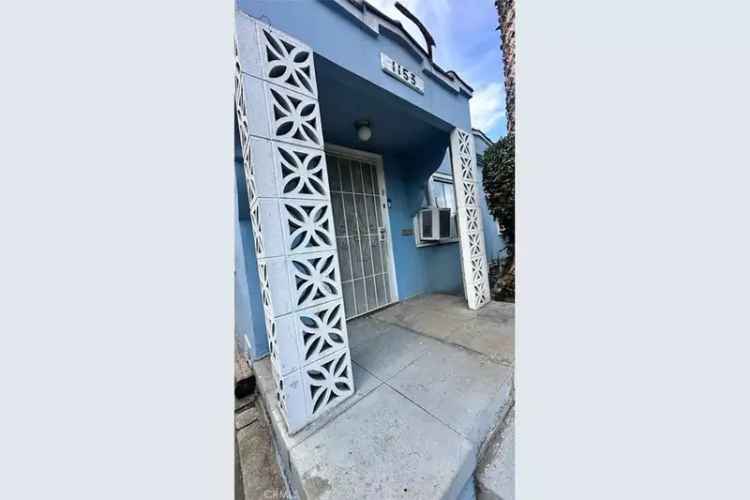 Buy Duplex in Hollywood with Development Potential and Prime Location