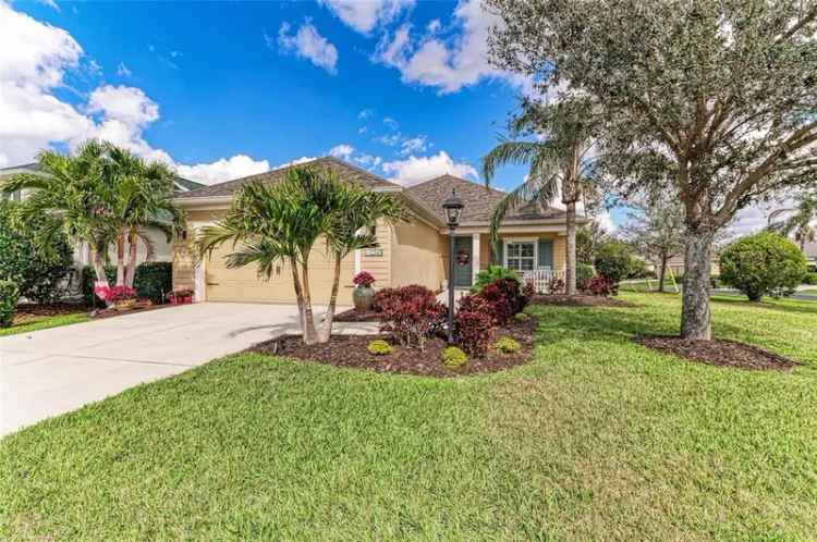 House For Sale in 12343, Halfmoon Lake Terrace, Bradenton, Florida