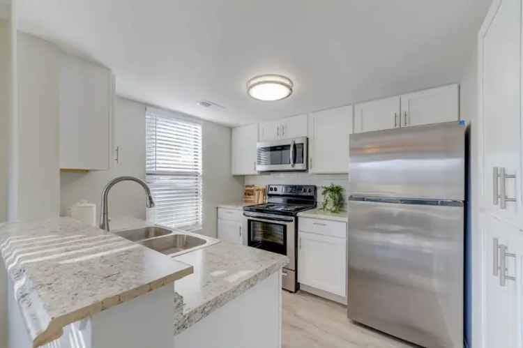 Rent Apartments in St. Charles with Easy Access to Amenities