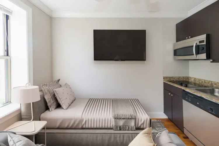 Rent Apartments in Roscoe Village Chicago with Modern Updates