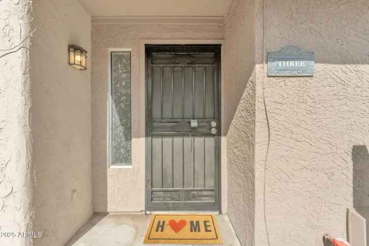 House For Sale in 2533, West Hazelwood Street, Phoenix, Arizona