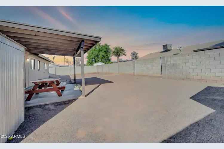 House For Sale in 1430, West Rockwood Drive, Phoenix, Arizona