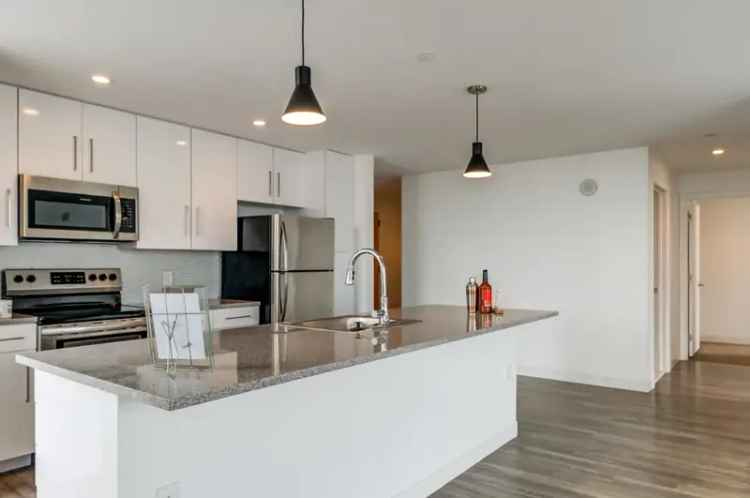 Luxury Rent Apartments in Philadelphia Featuring High-End Amenities