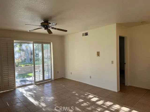 House For Sale in 11611, Park Lane, Apple Valley, California