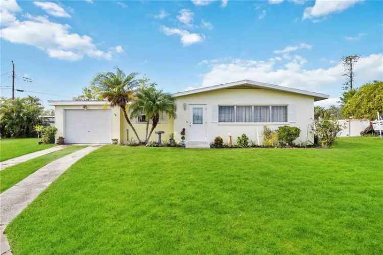 House For Sale in 2057, Garden Parkway, South Bradenton, Florida