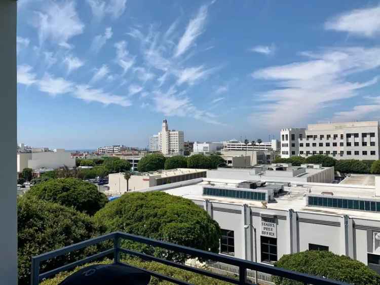 Rent Luxury Apartment in Santa Monica with Stunning Ocean Views