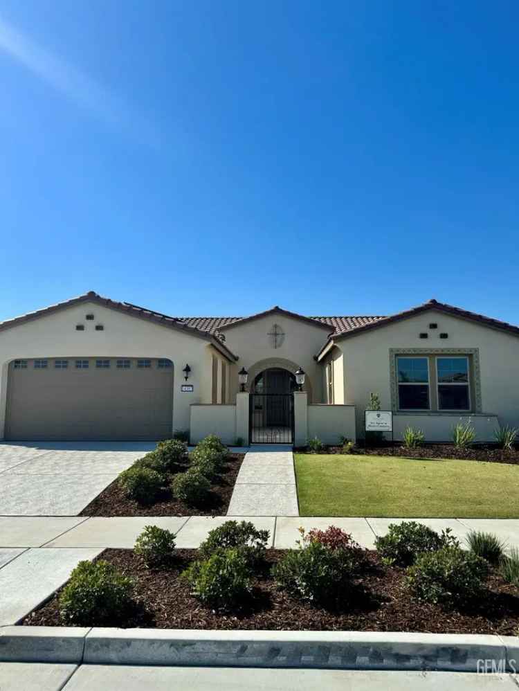 House For Sale in Bakersfield, California