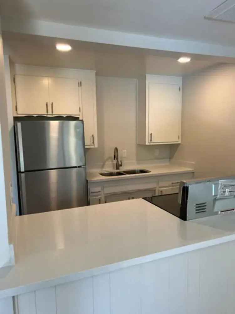 Rent 1 Bedroom Apartment Near Cal Poly Campus with Pool and Laundry