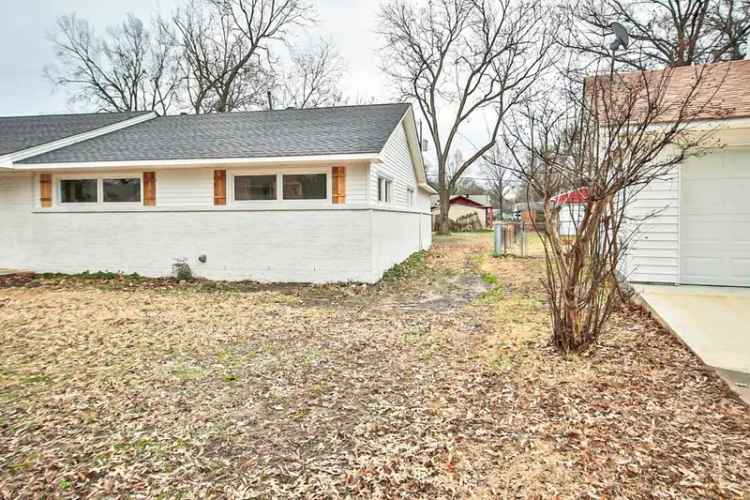 House For Sale in 1009, Cherry Lane, West Memphis, Arkansas