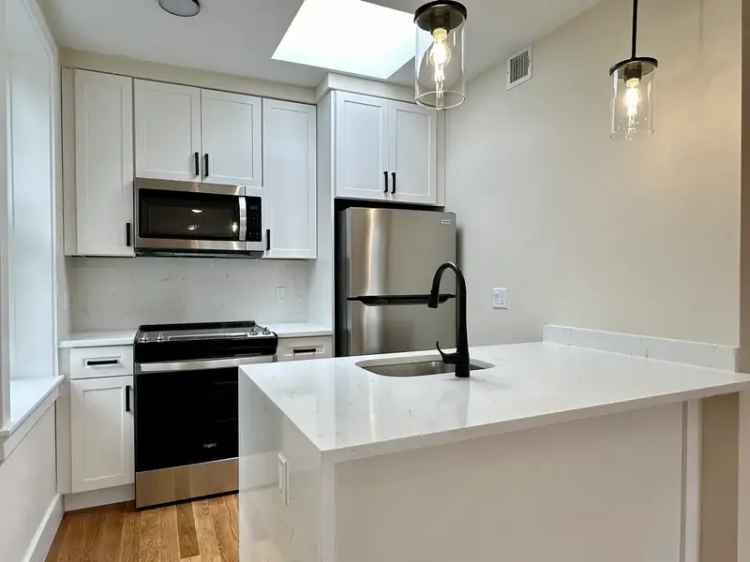 Rent Newly Renovated Apartment in the Heart of the North End