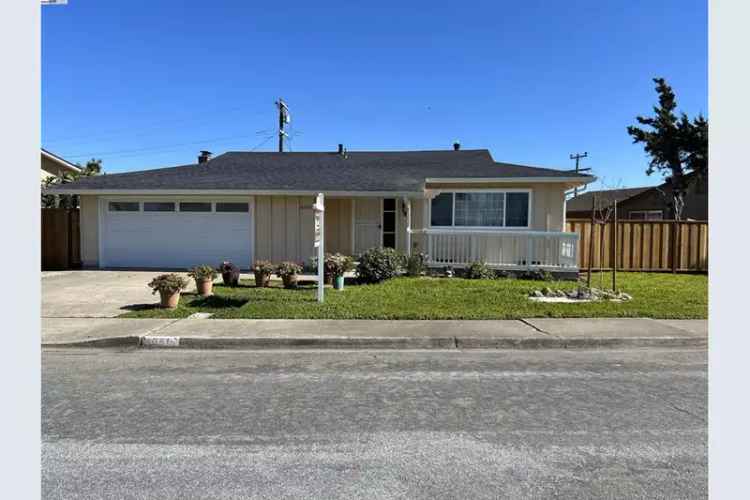 Buy Charming 4 Bedroom Home in Fremont with Spacious Yard and Great Features