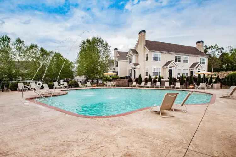 Rent Apartments in a Gated Community with Resort-Style Amenities