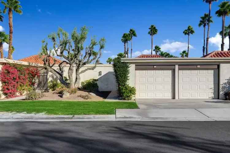 Buy Condo in Central Palm Springs with Private Patio and Garage