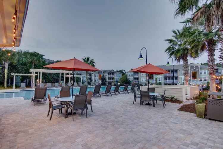 Luxury Apartments for Rent in Panama City Beach with Resort Amenities