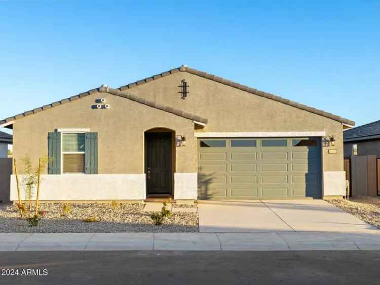 Buy House in Community with Amenities Featuring 4 Bedrooms and 2.5 Baths