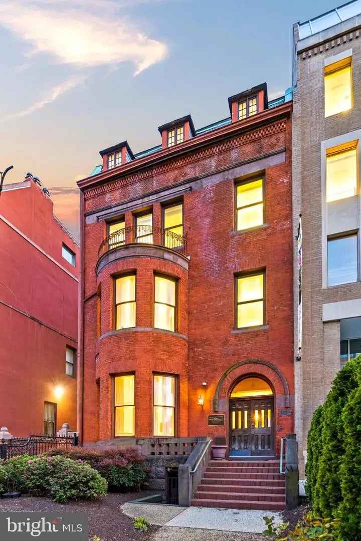 House For Sale in 1720, Massachusetts Avenue Northwest, Washington, District of Columbia