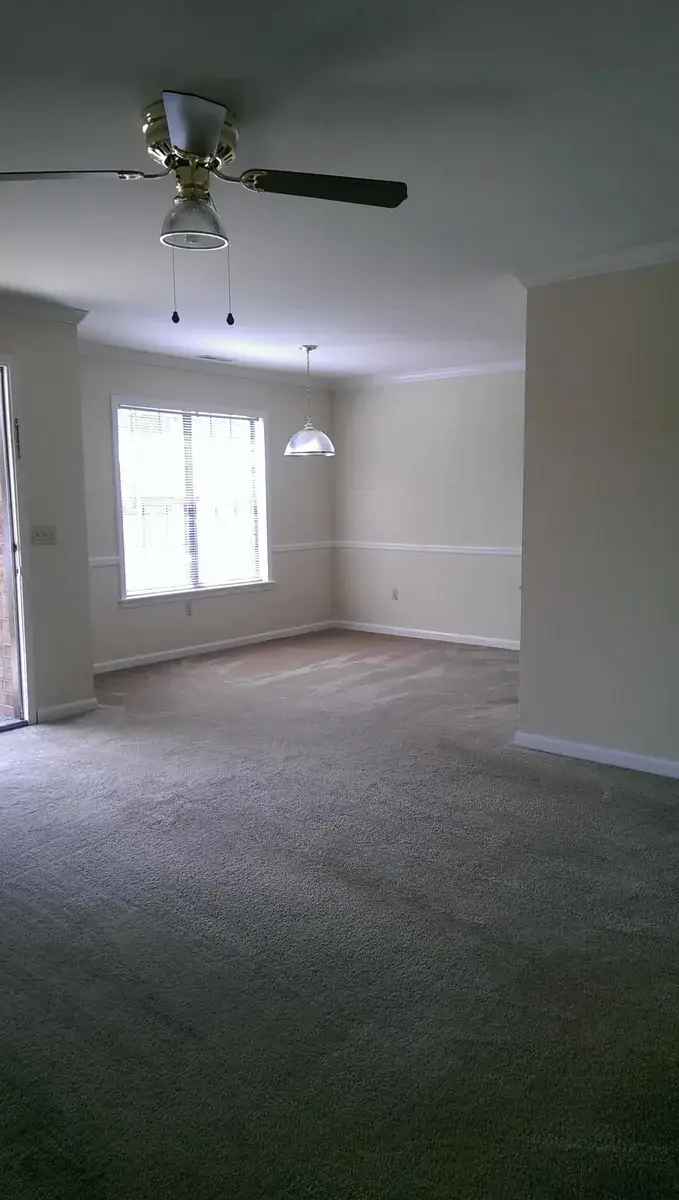 Rent 2 Bedroom Apartment in Steeplechase Community with Spacious Features