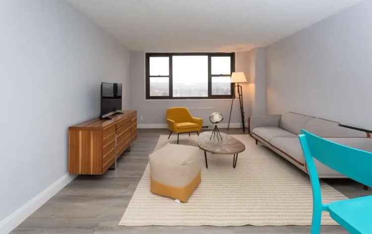 Rent Luxury Apartments in East Orange with Skyline Views and Amenities