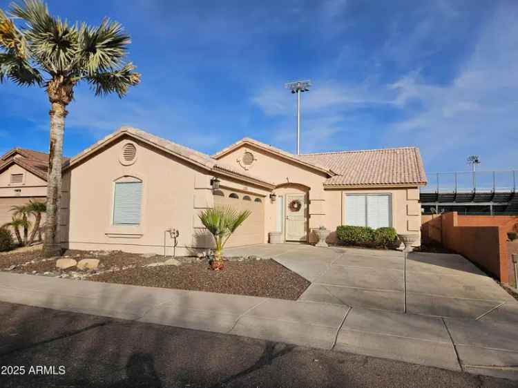 House For Sale in 18803, North 16th Place, Phoenix, Arizona