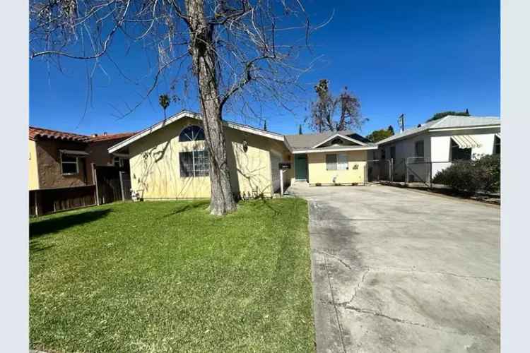 House For Sale in 4615, Central Avenue, Riverside, California