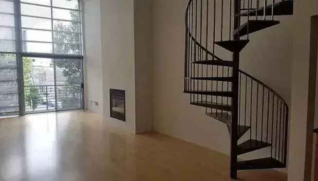 Rent Apartment Loft in SOMA with City Views and Spacious Layout