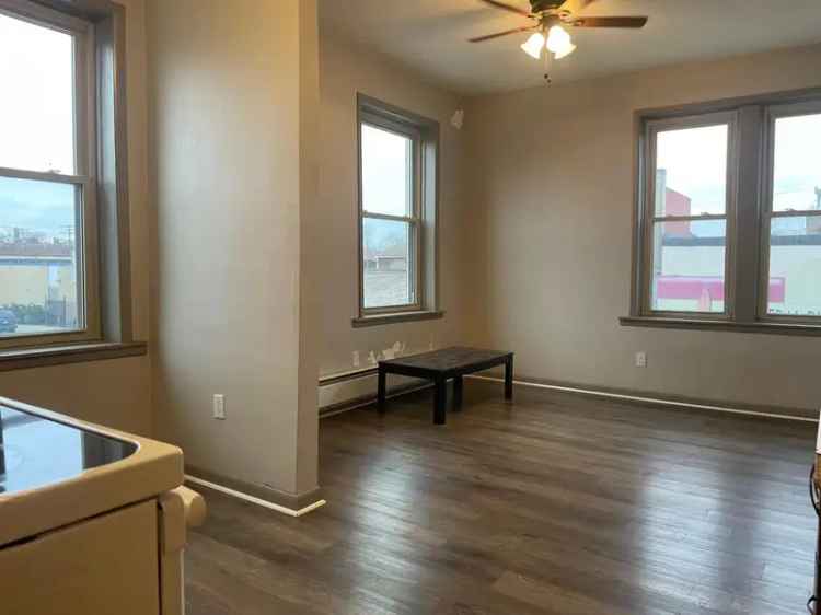 Rent Apartment Unit with Gated Parking and Security Features