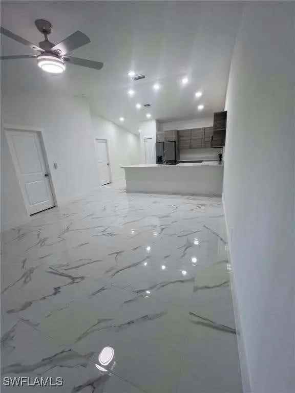 Rent Brand New Duplex Modern Stylish Move In Ready