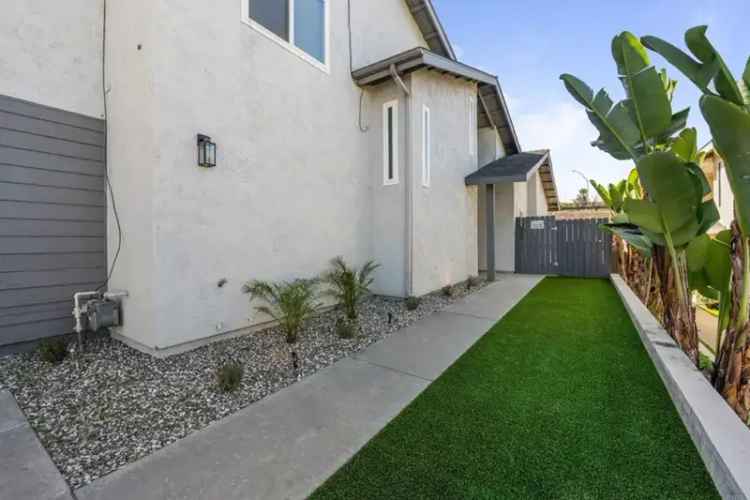 House For Sale in 3903, Via del Bardo, San Diego, California